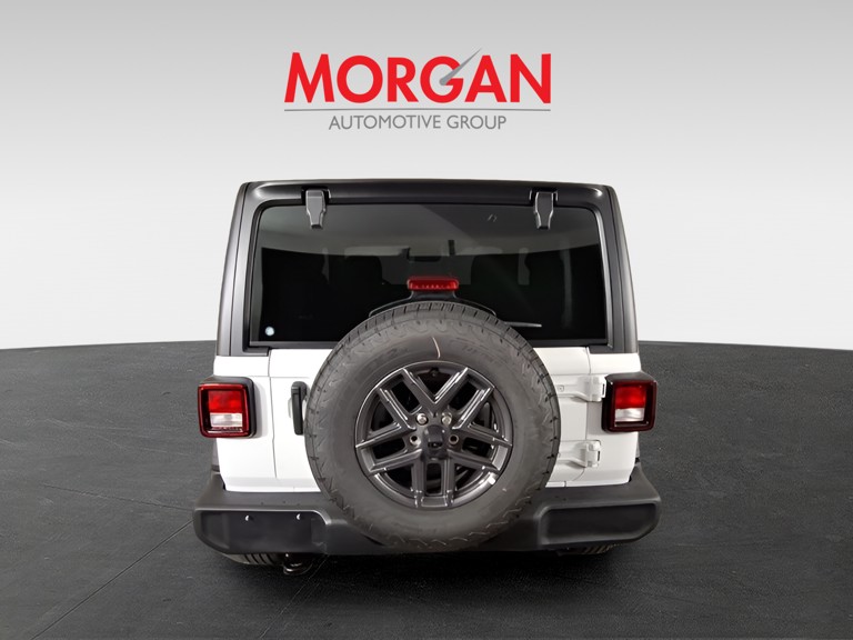 2026 Jeep Wrangler - Photo 7