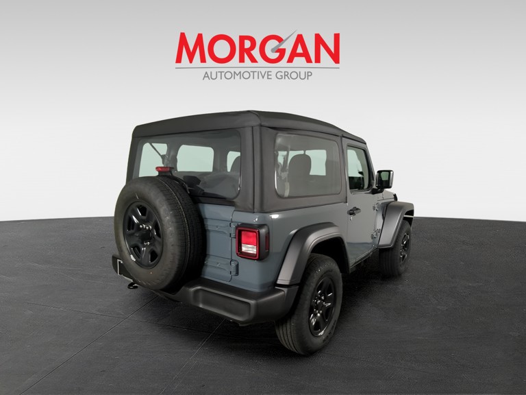 2026 Jeep Wrangler - Photo 5