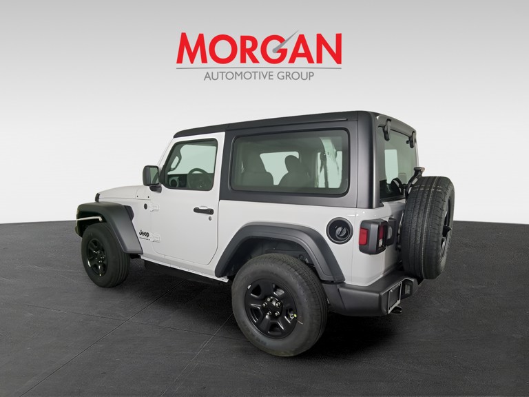 2026 Jeep Wrangler - Photo 7