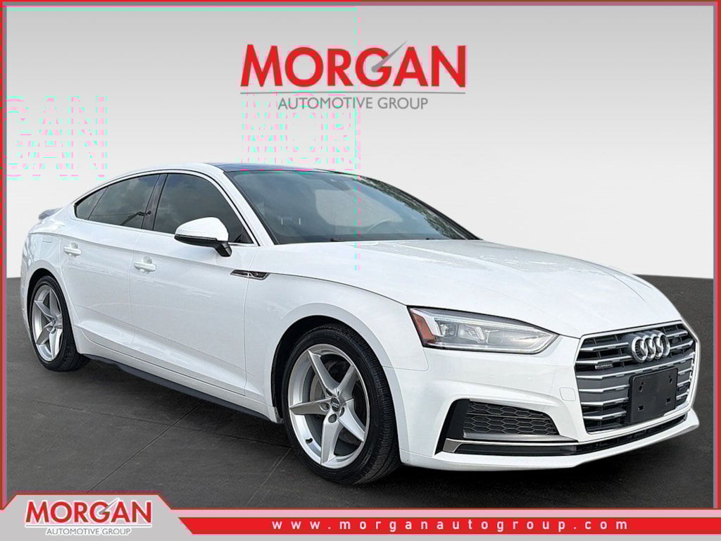 2019 Audi A5 Sportback Premium's photo