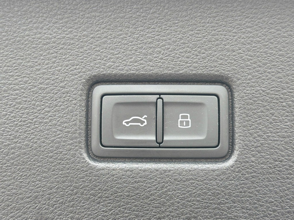 2023 Audi SQ5 Sportback - Photo 13