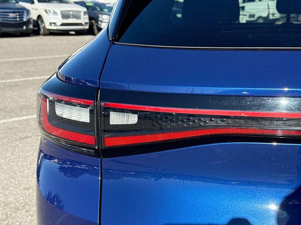 2022 Volkswagen ID.4 - Photo 10
