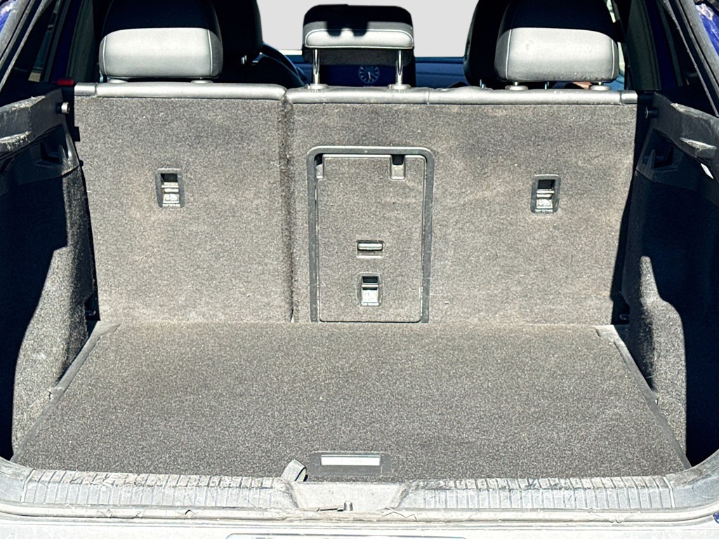 2022 Volkswagen ID.4 - Photo 12