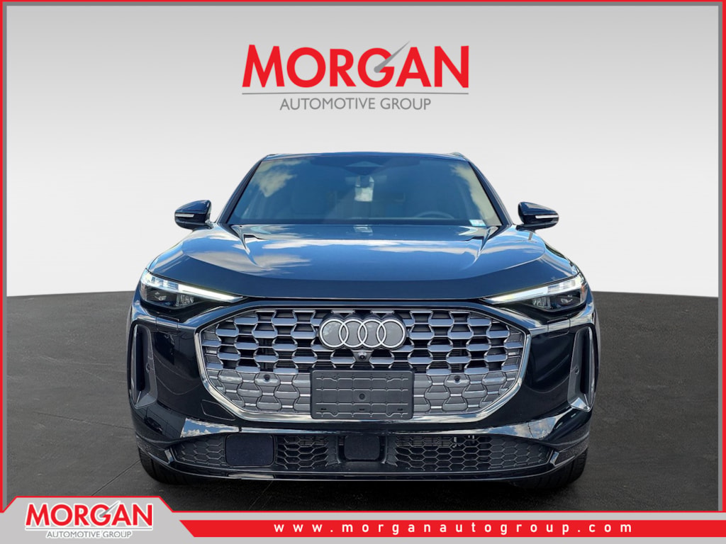2025 Audi Q5 - Photo 2