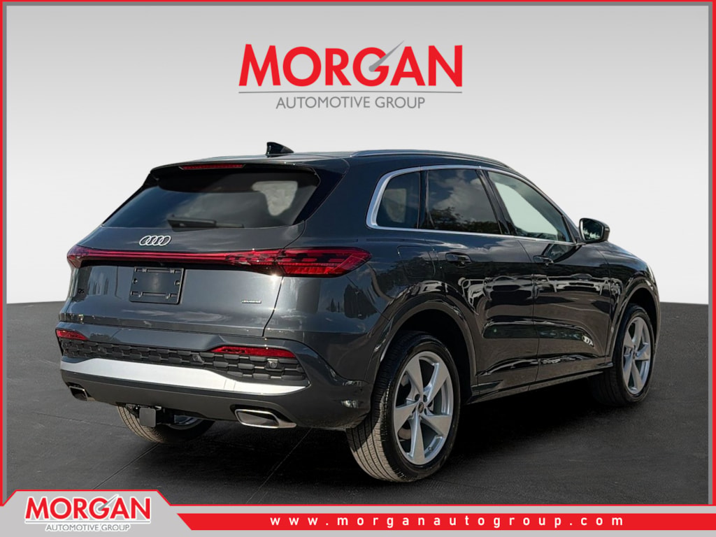 2025 Audi Q5 - Photo 4