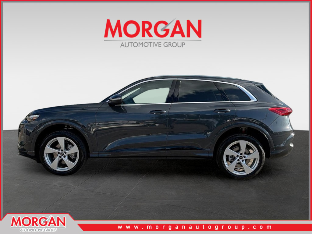 2025 Audi Q5 - Photo 8