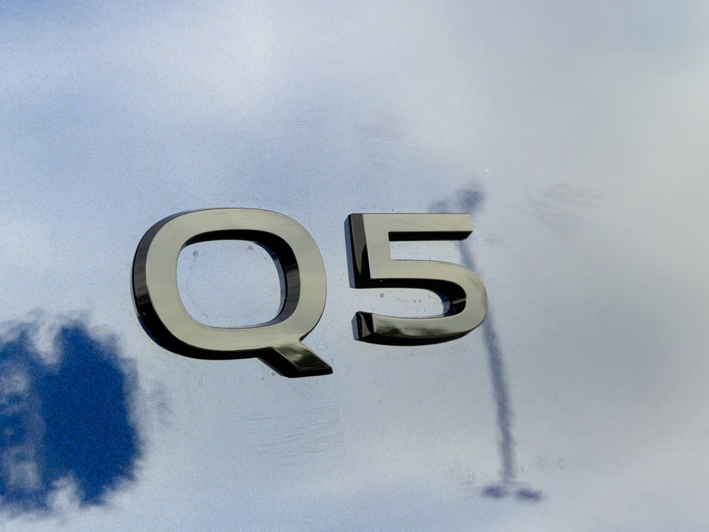 2025 Audi Q5 - Photo 11