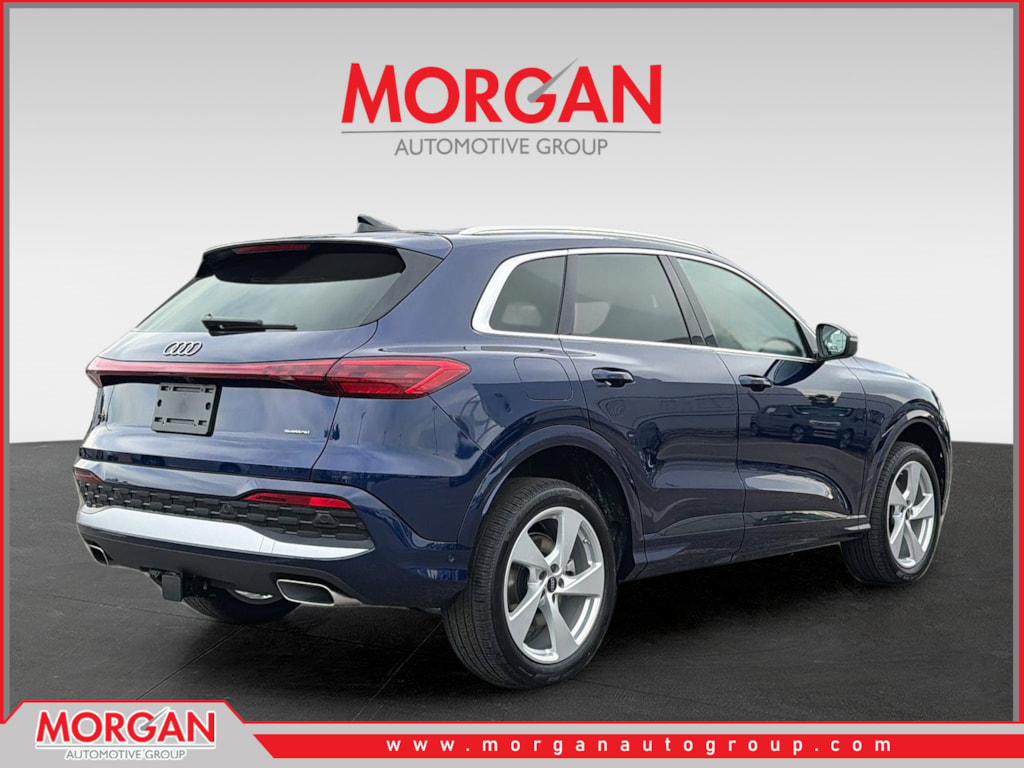 2025 Audi Q5 - Photo 4
