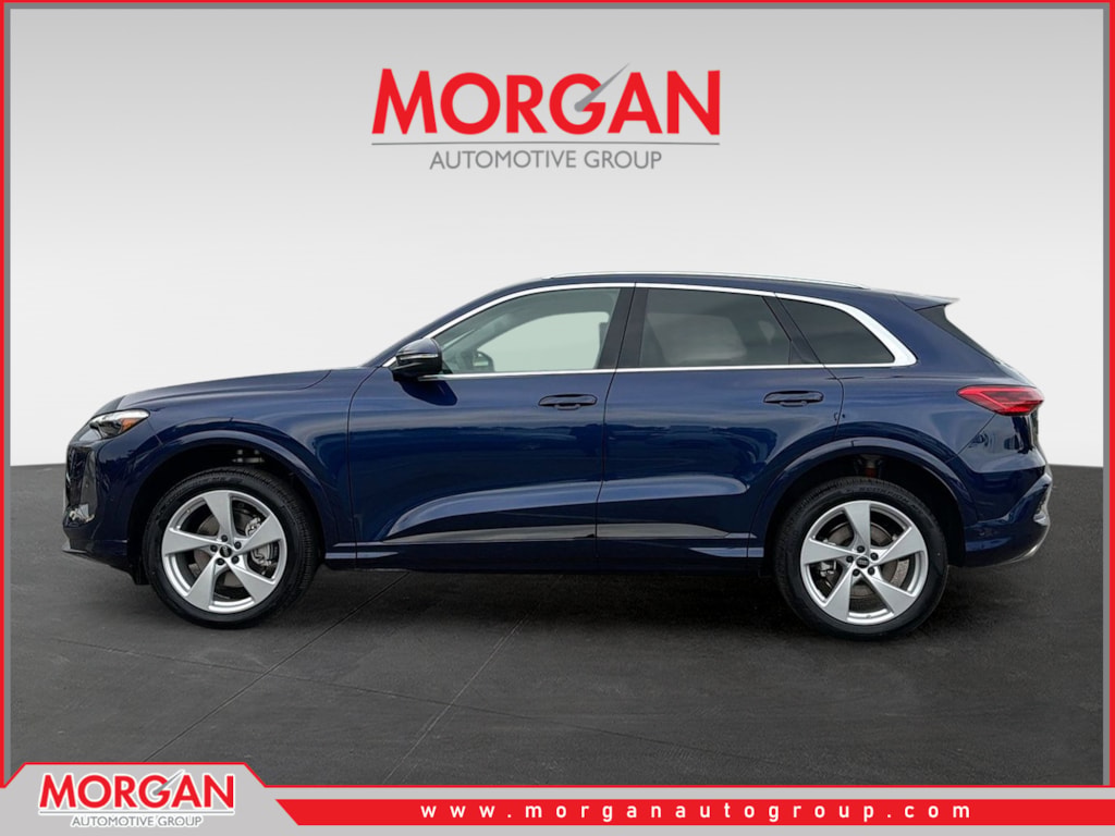2025 Audi Q5 - Photo 8