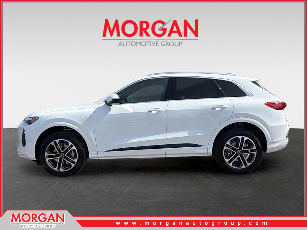 2025 Audi Q5 - Photo 8