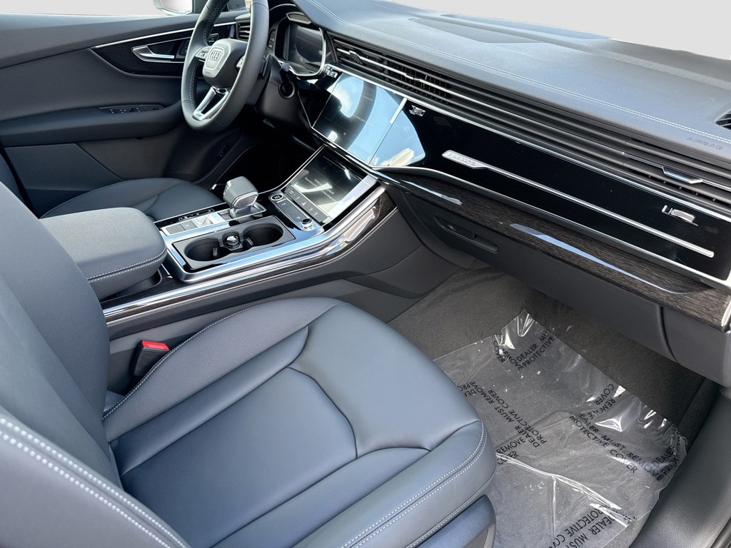 2026 Audi Q7 - Photo 14