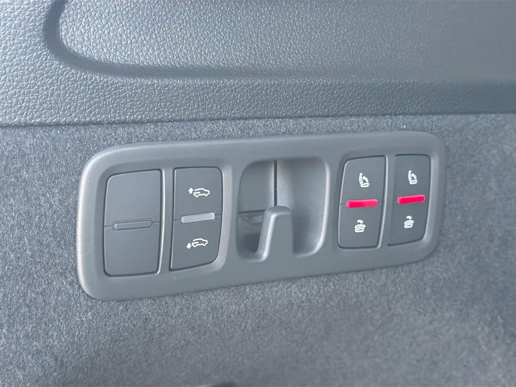 2026 Audi Q7 - Photo 13