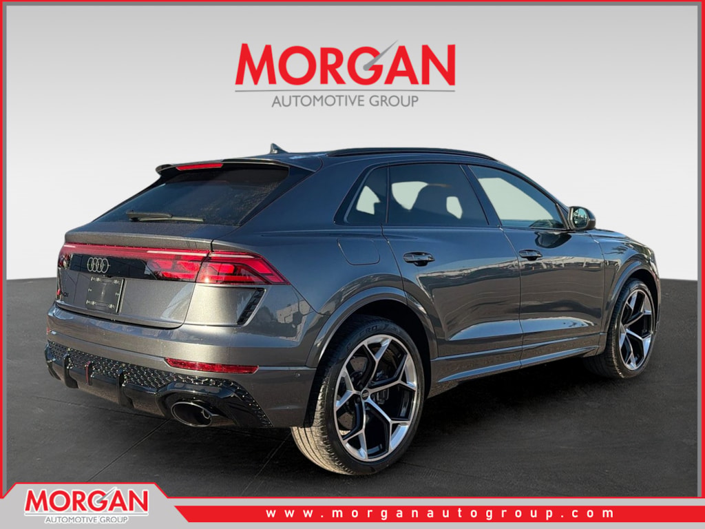 2026 Audi RS Q8 - Photo 4