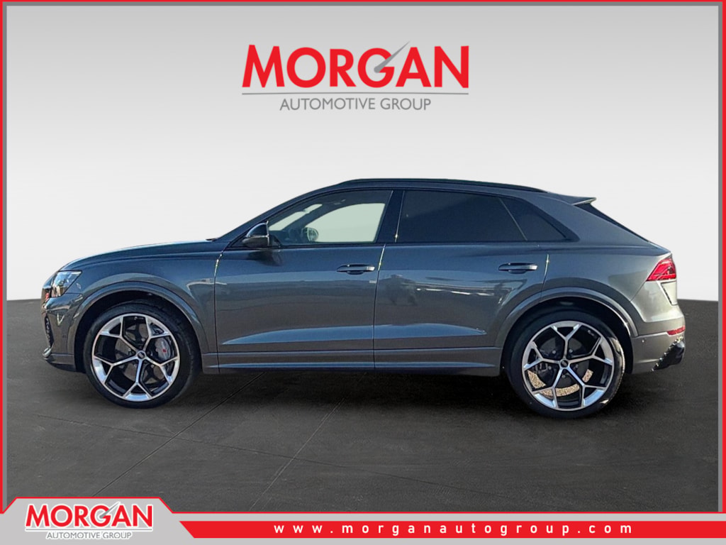2026 Audi RS Q8 - Photo 8