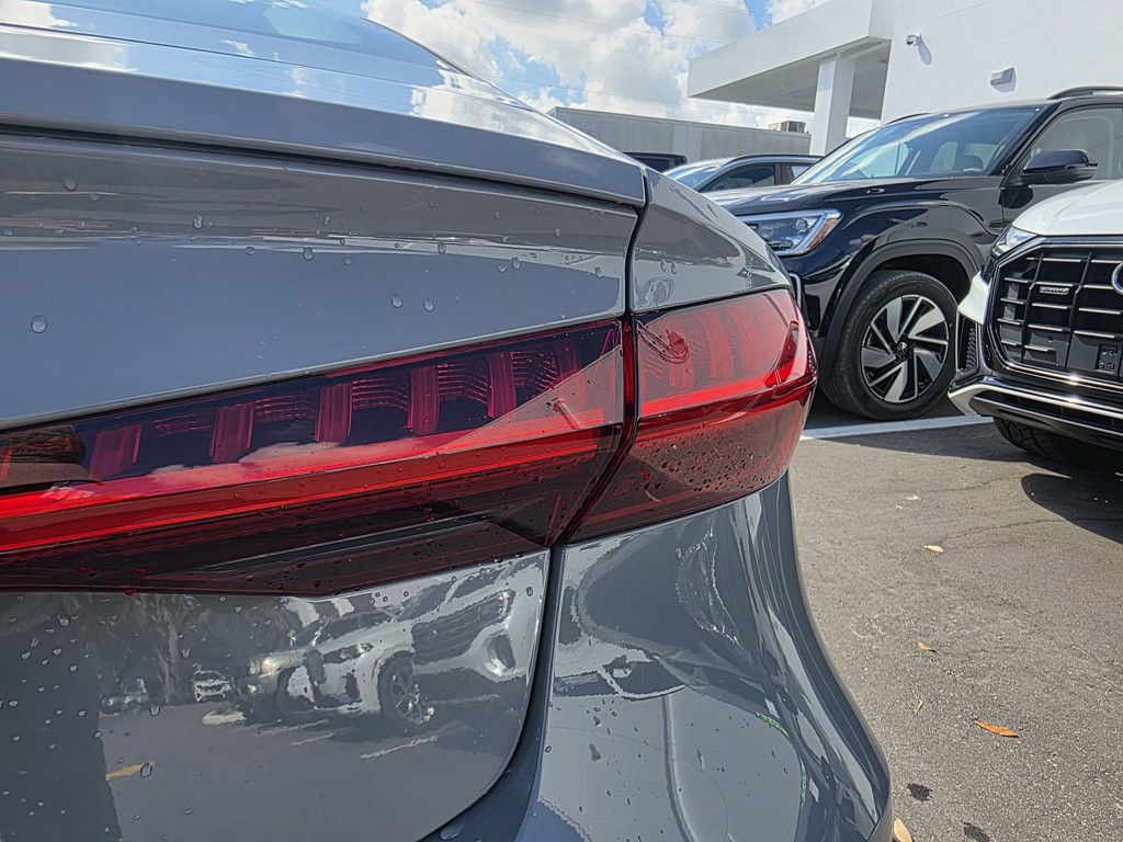 2026 Audi RS 7 - Photo 10