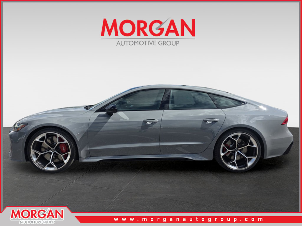 2026 Audi RS 7 - Photo 8