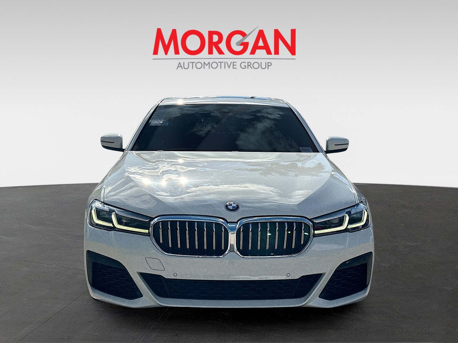 2021 BMW 5 Series - Photo 3