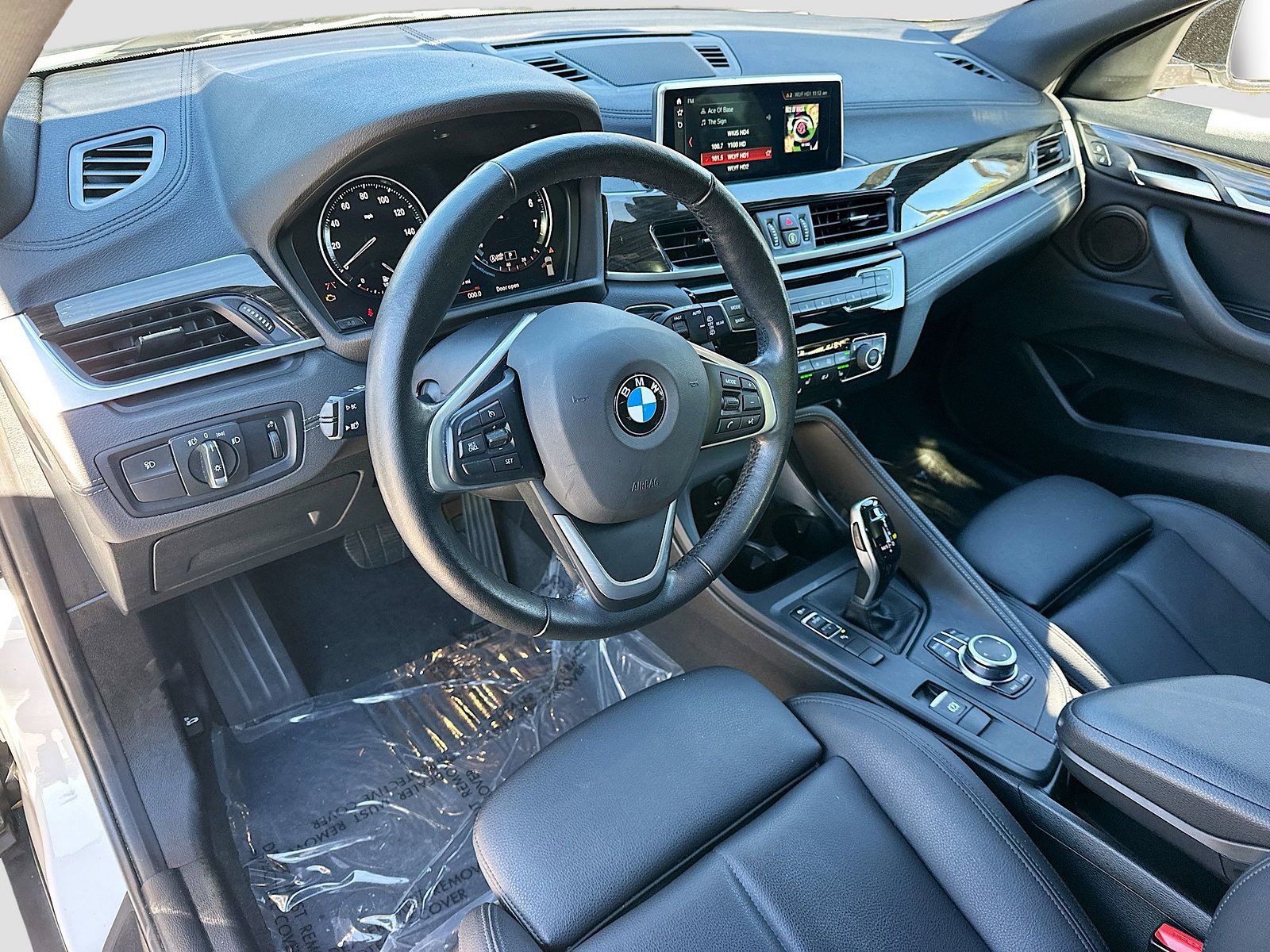2022 BMW X2 - Photo 9