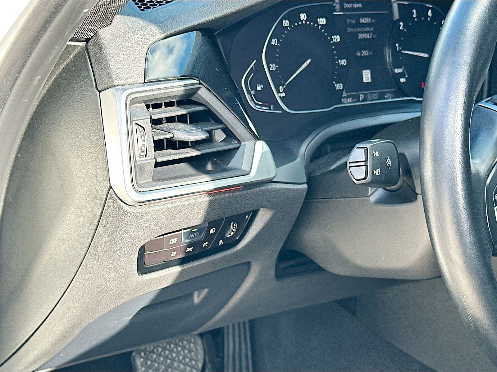 2021 BMW 3 Series - Photo 10