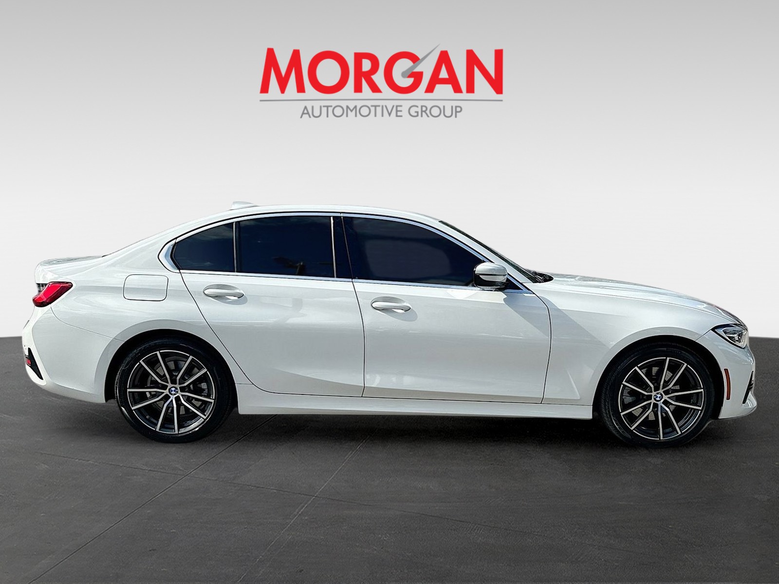 2021 BMW 3 Series - Photo 8