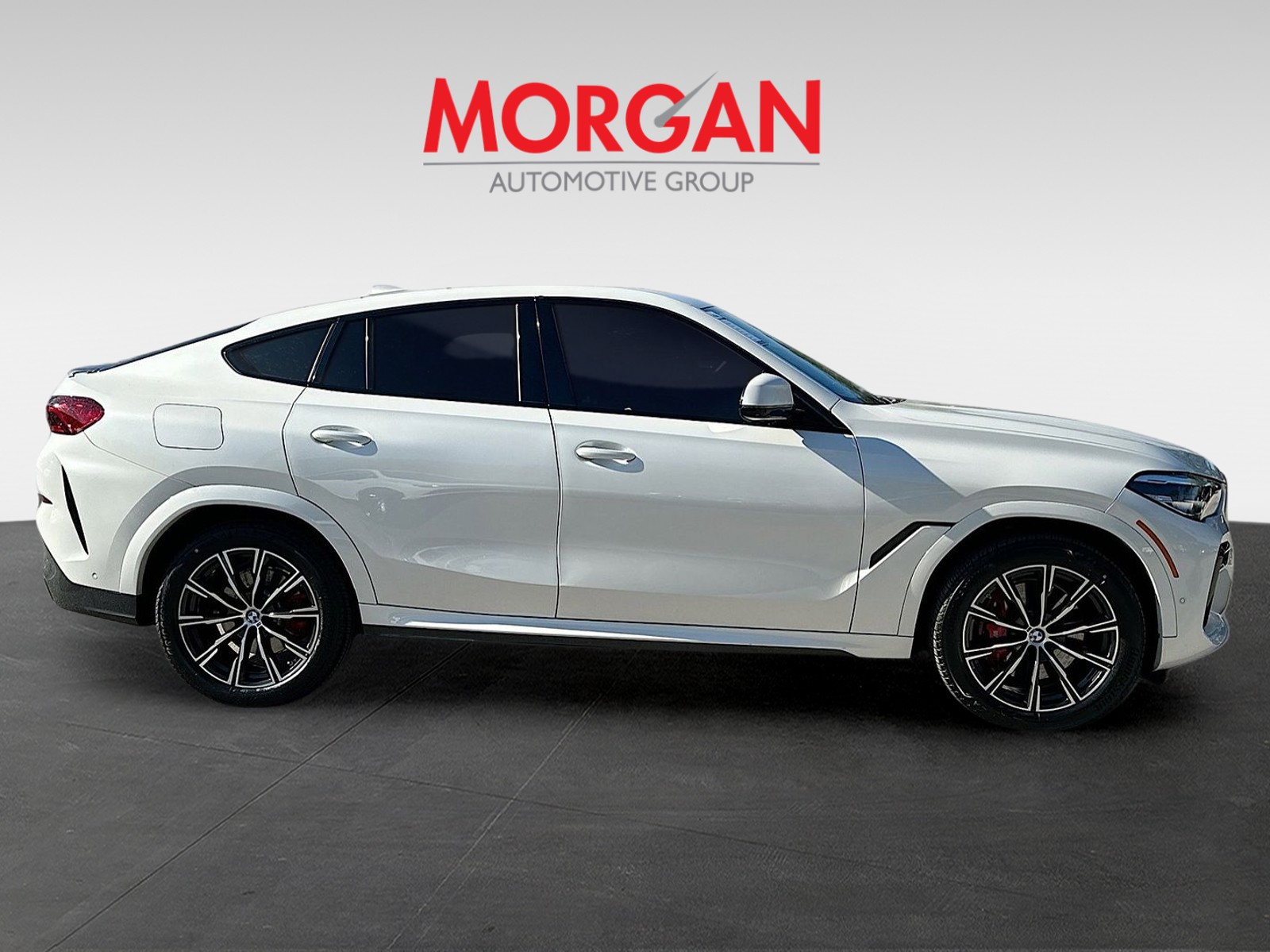 2022 BMW X6 - Photo 8