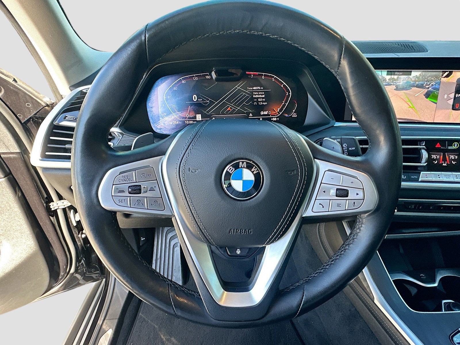 2020 BMW X7 - Photo 11