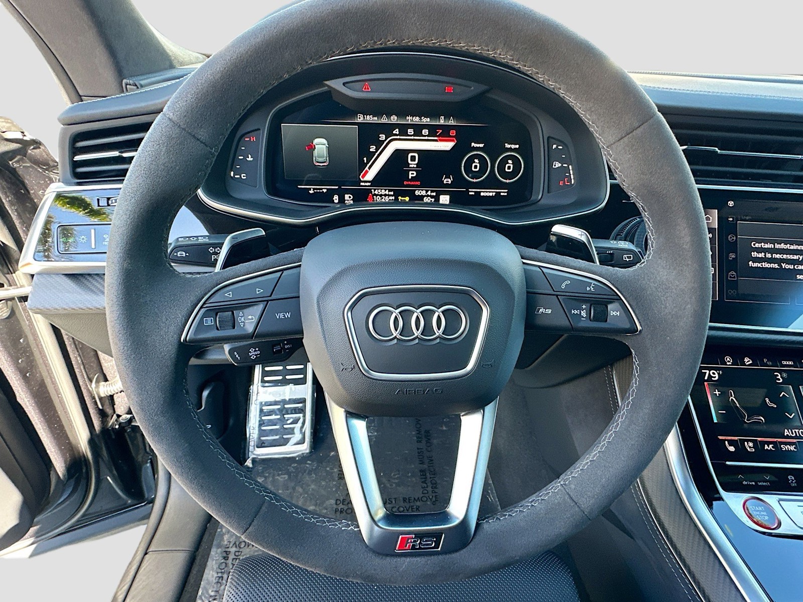 2025 Audi RS Q8 - Photo 11