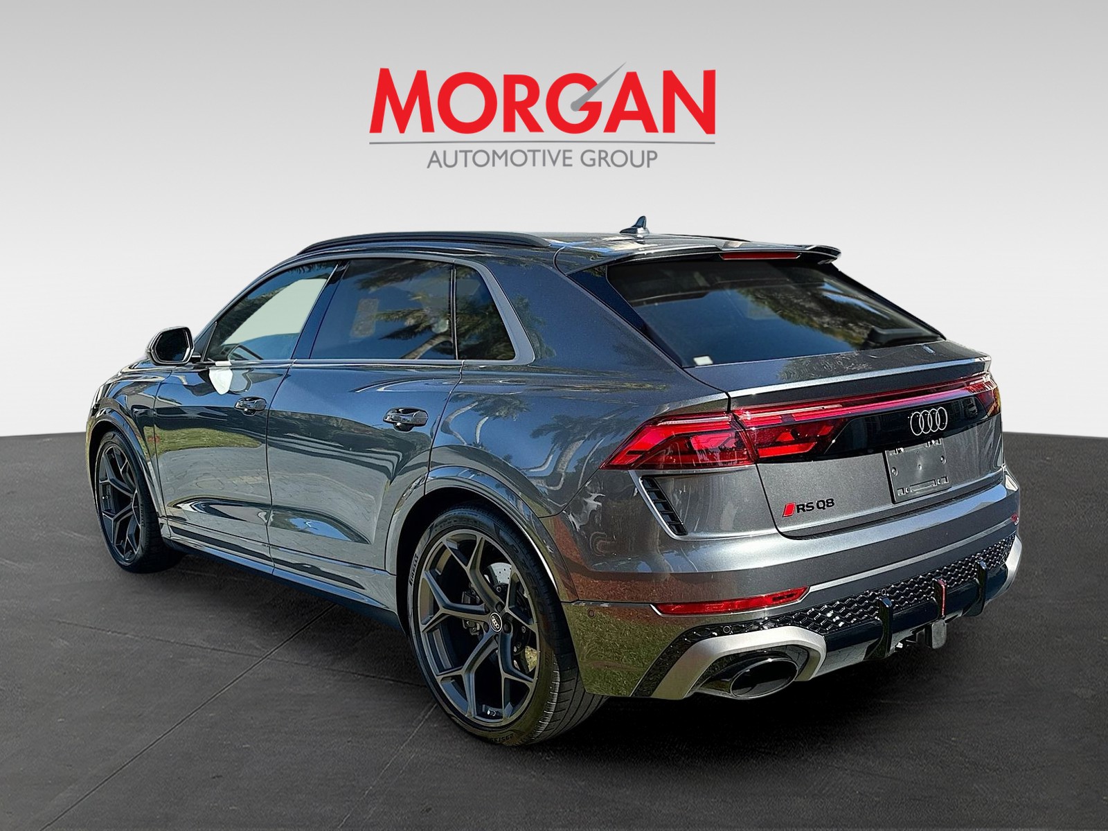 2025 Audi RS Q8 - Photo 4