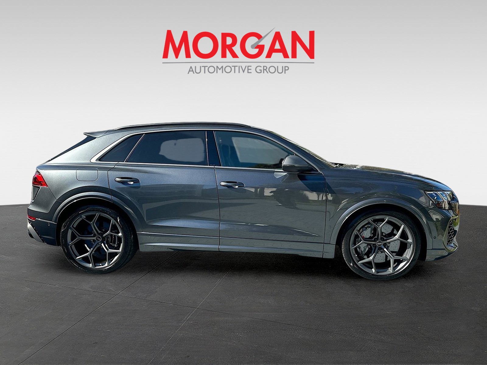 2025 Audi RS Q8 - Photo 8