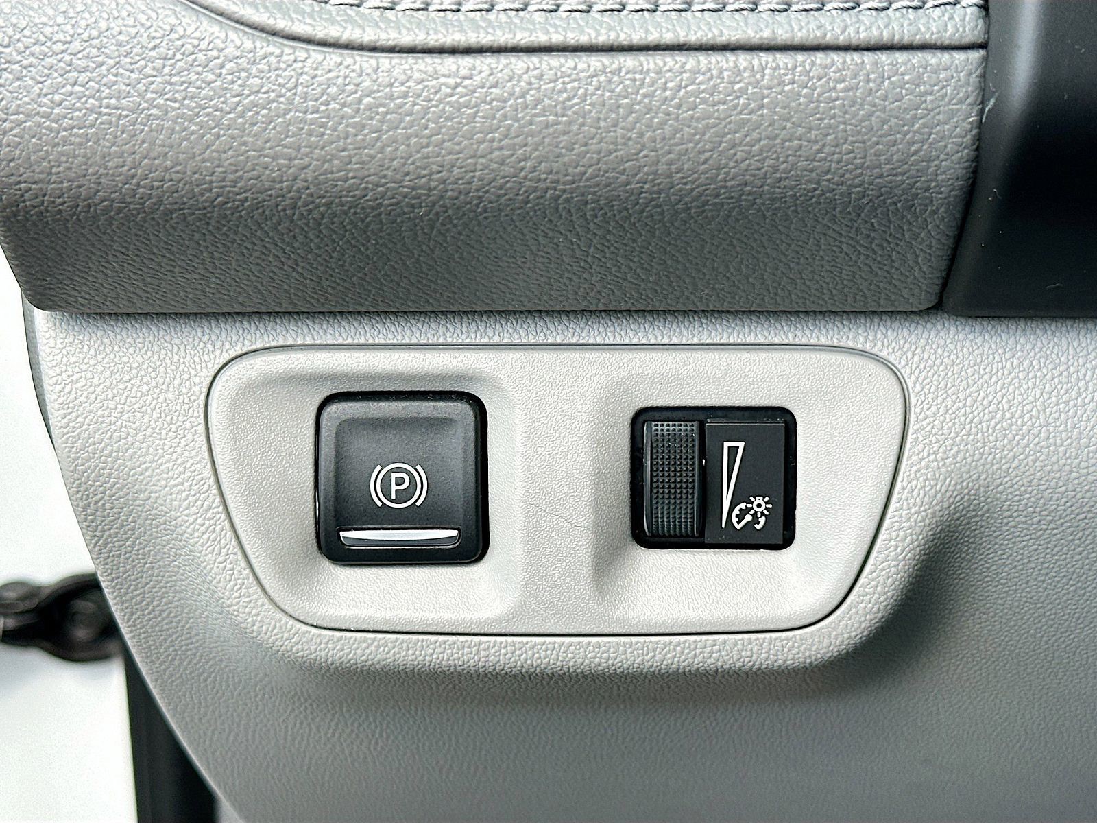 2018 GMC Acadia - Photo 10