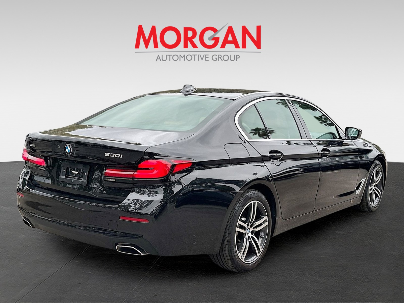 2023 BMW 5 Series - Photo 6