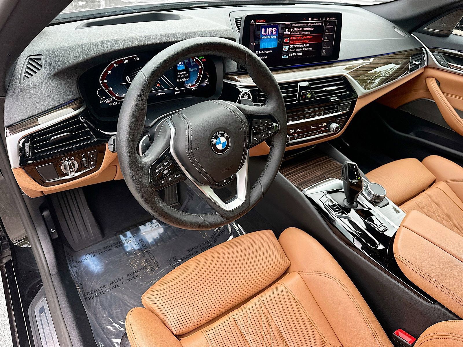 2023 BMW 5 Series - Photo 9