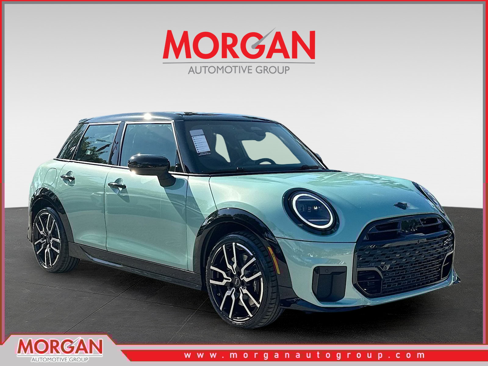 2026 MINI Hardtop 4 Door S's photo