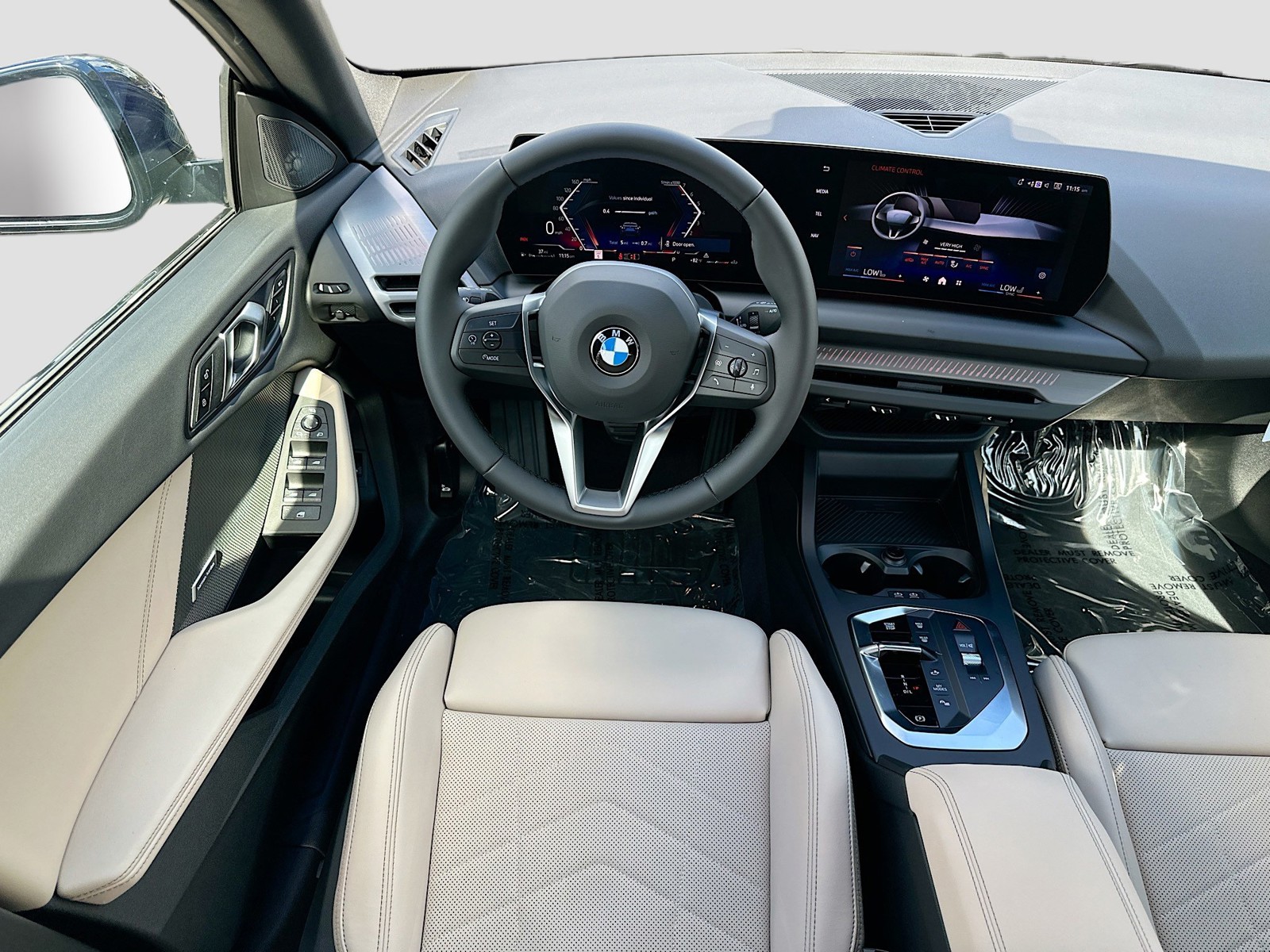 2026 BMW 2 Series - Photo 17