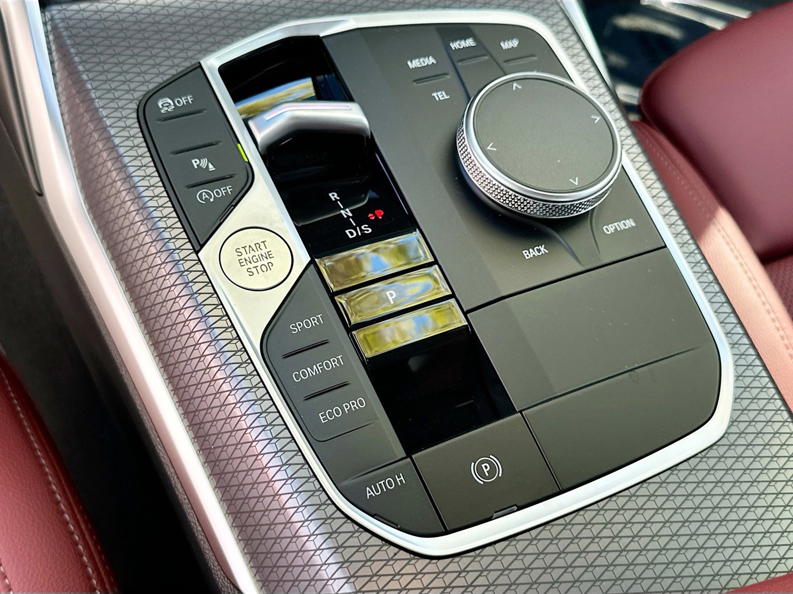 2026 BMW 3 Series - Photo 14