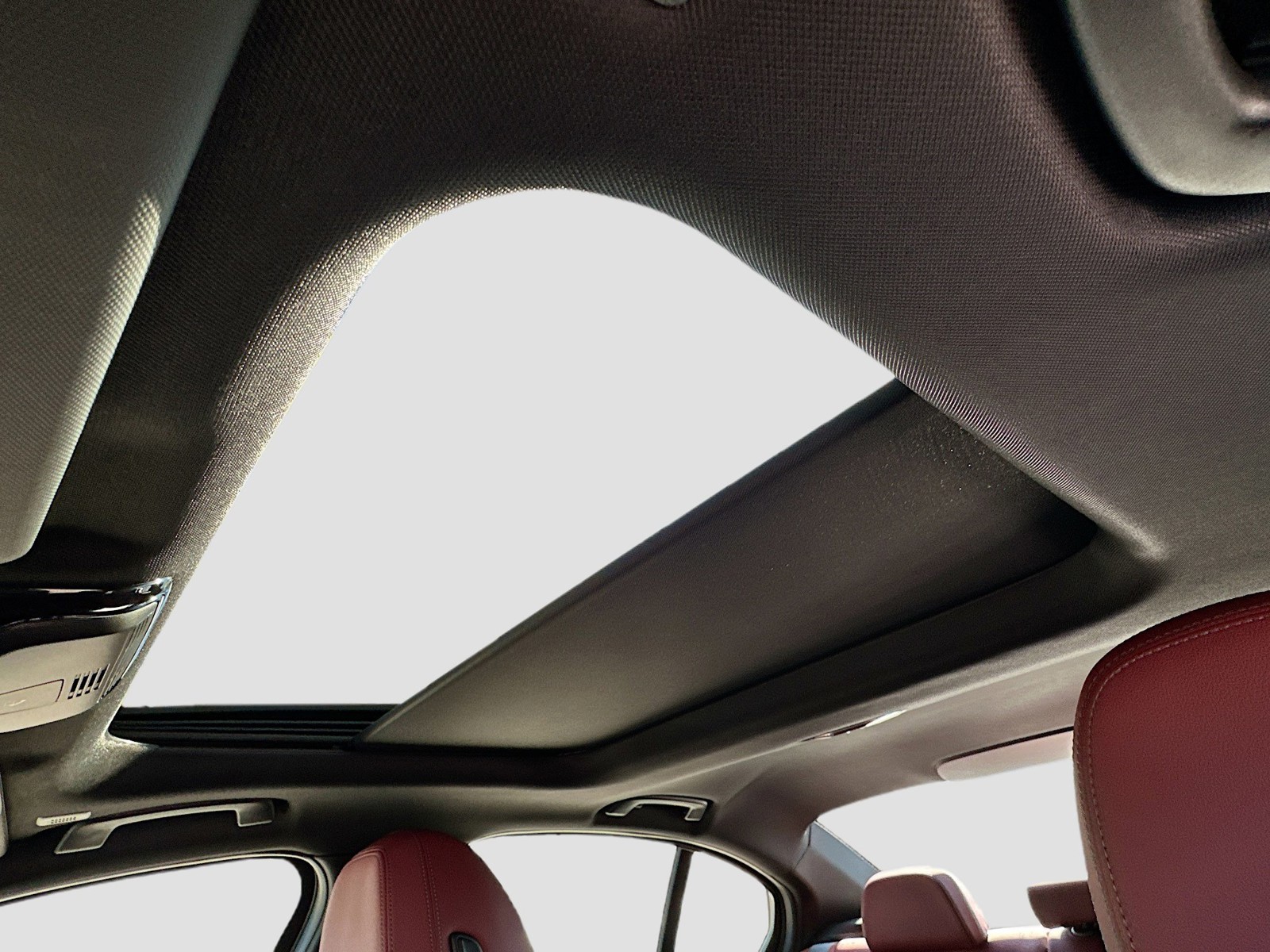 2026 BMW 3 Series - Photo 15