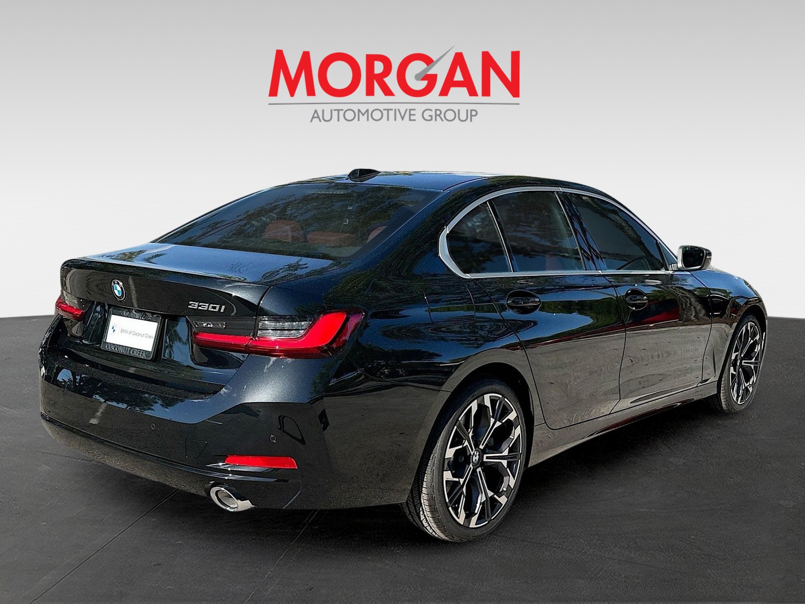 2026 BMW 3 Series - Photo 5