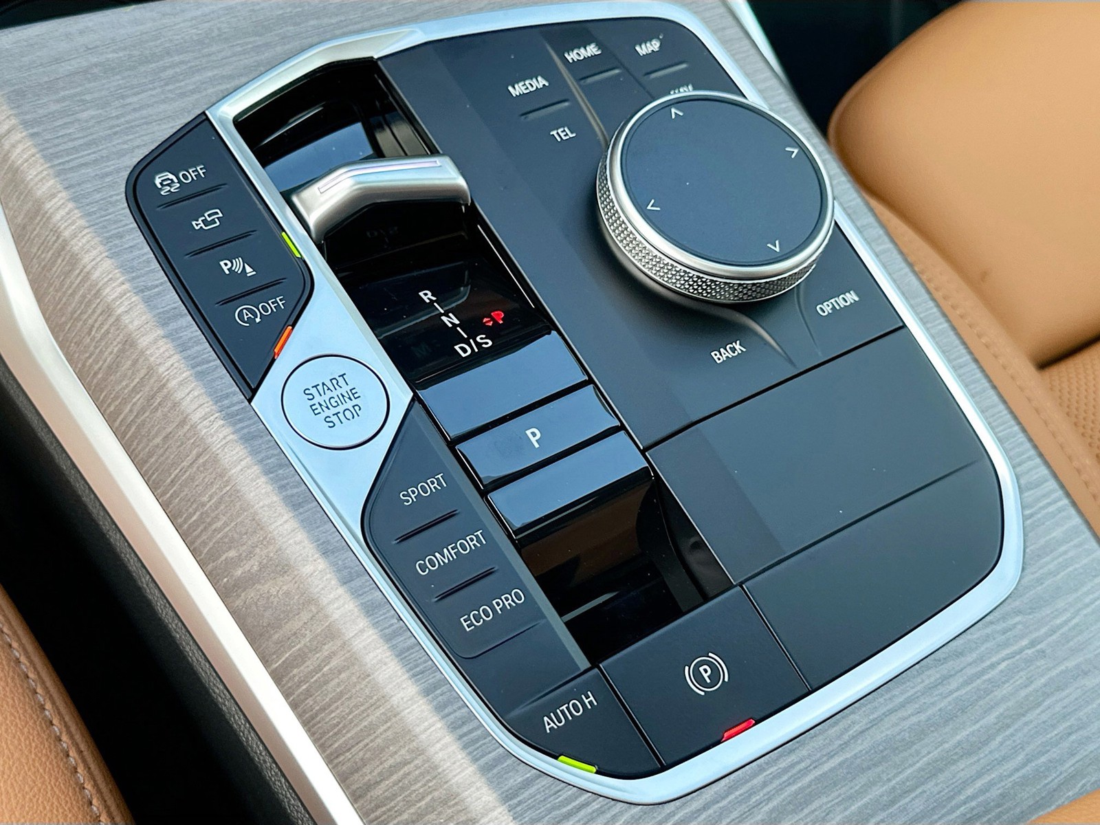 2026 BMW 3 Series - Photo 14