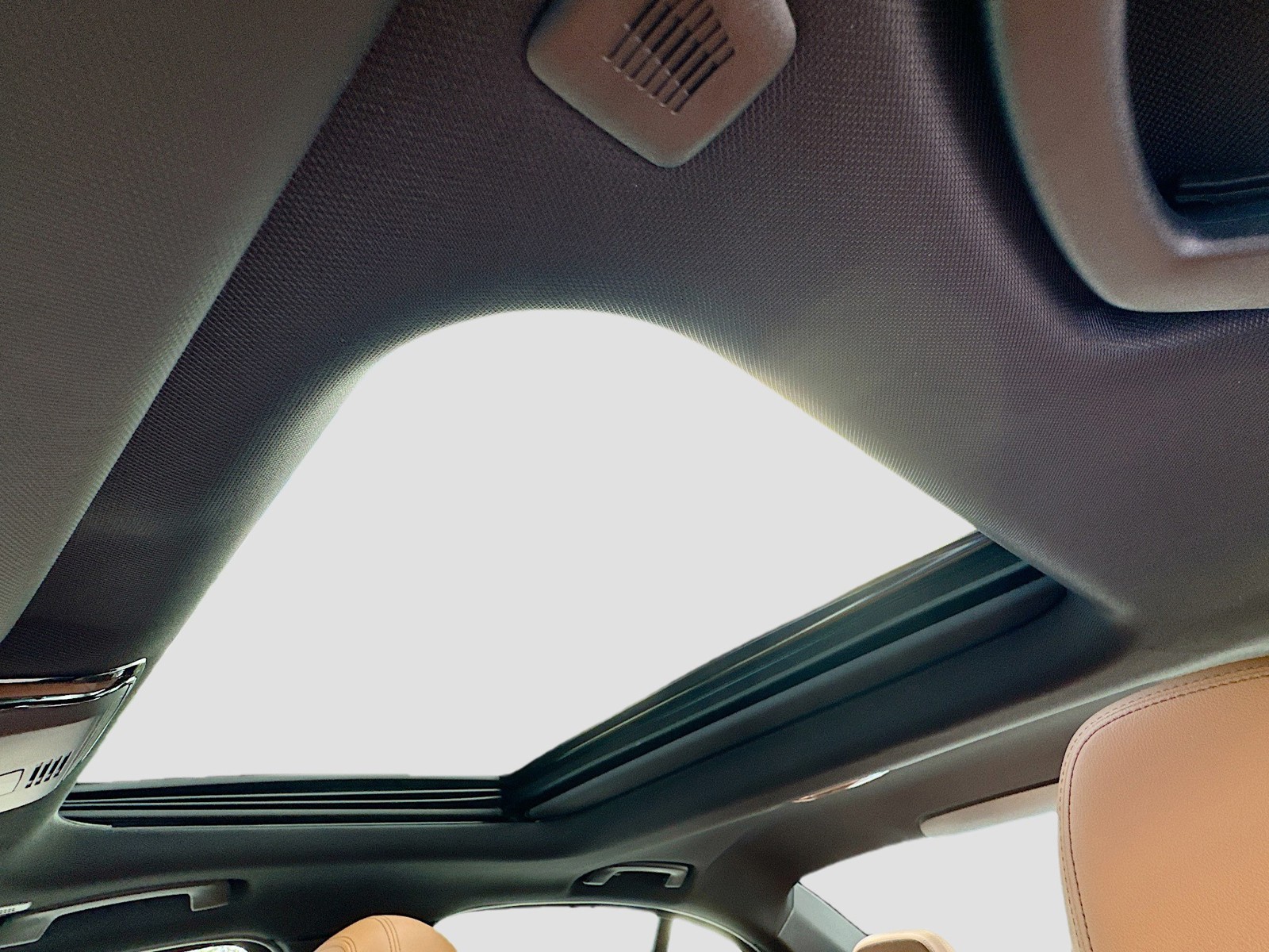 2026 BMW 3 Series - Photo 15