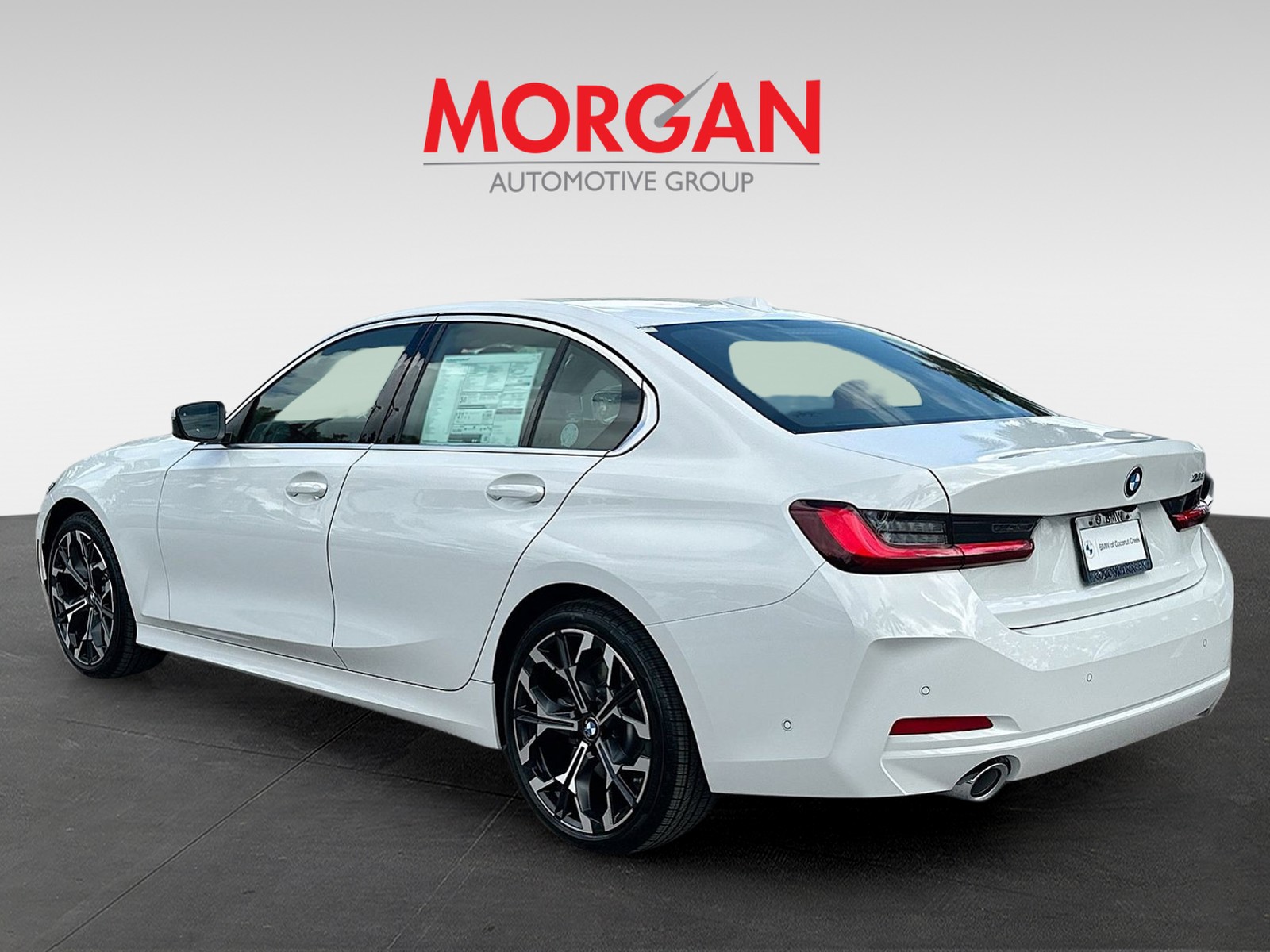 2026 BMW 3 Series - Photo 4