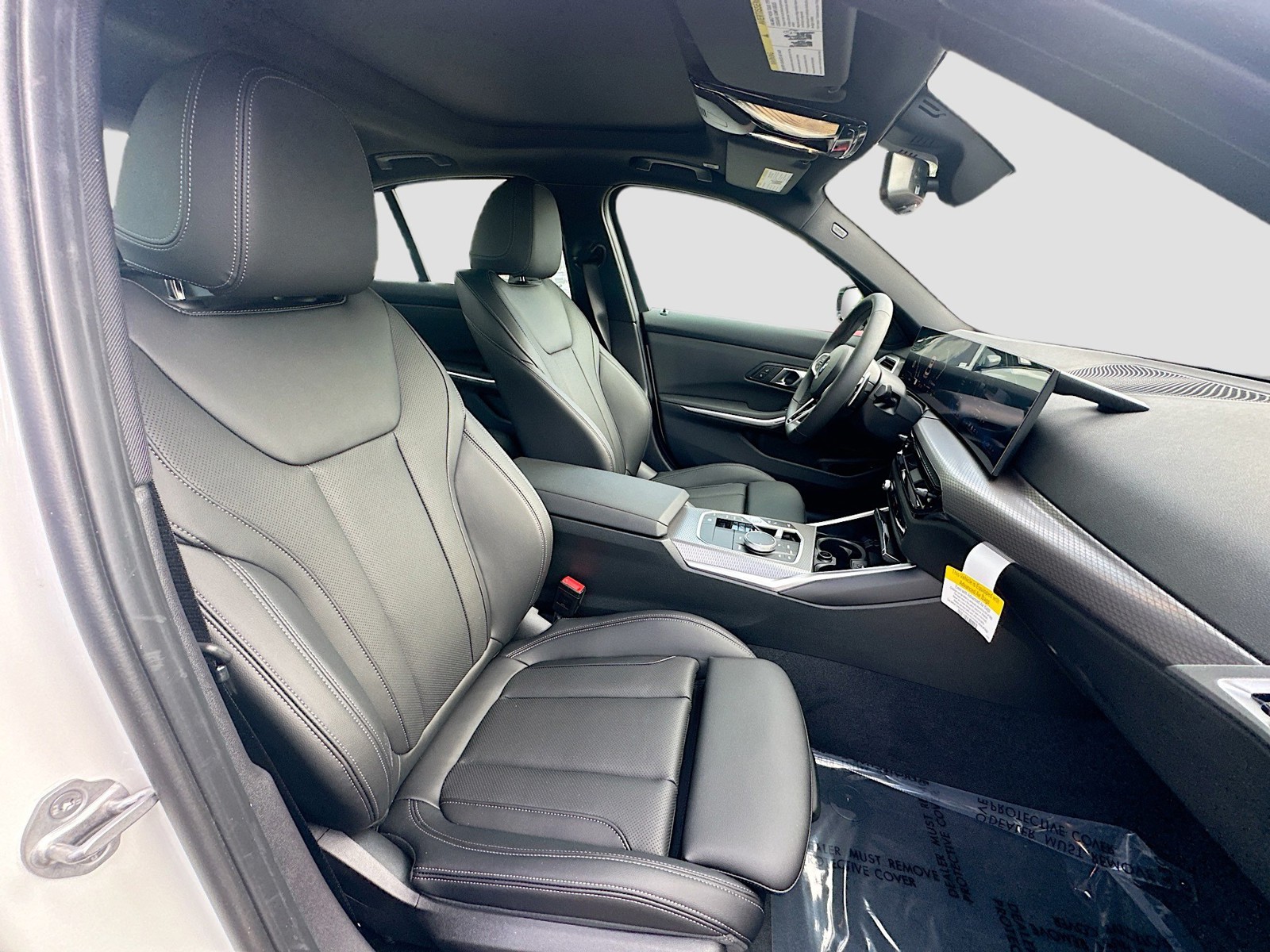 2026 BMW 3 Series - Photo 24