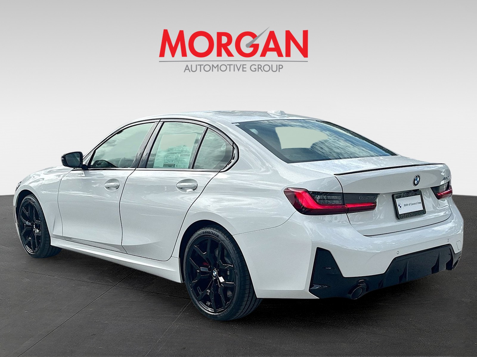2026 BMW 3 Series - Photo 5
