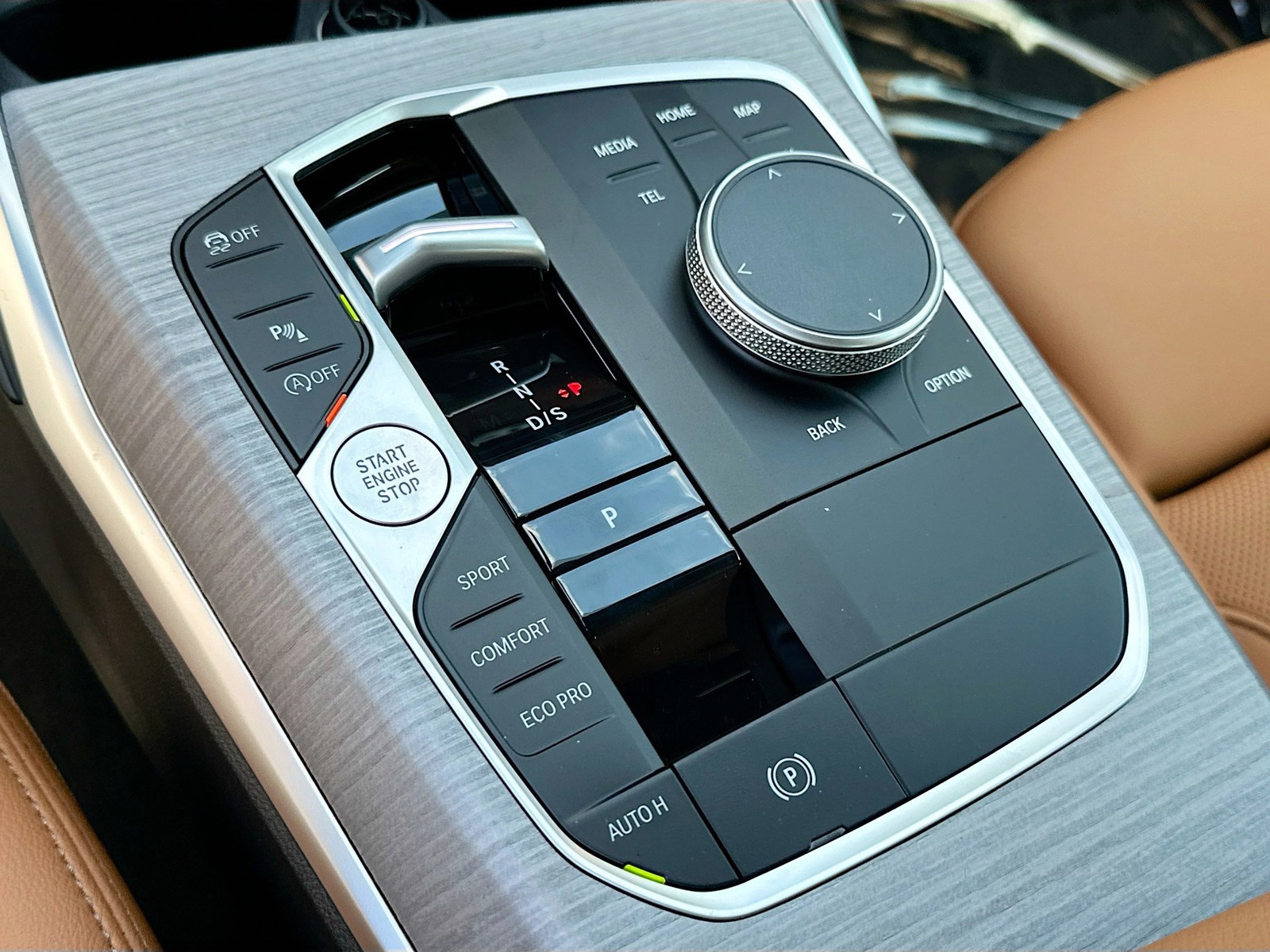 2026 BMW 3 Series - Photo 13