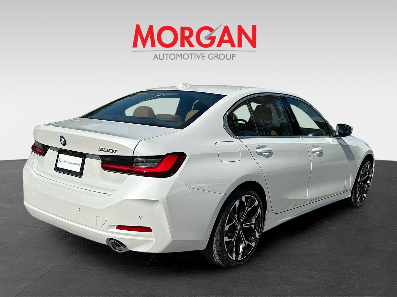 2026 BMW 3 Series - Photo 4