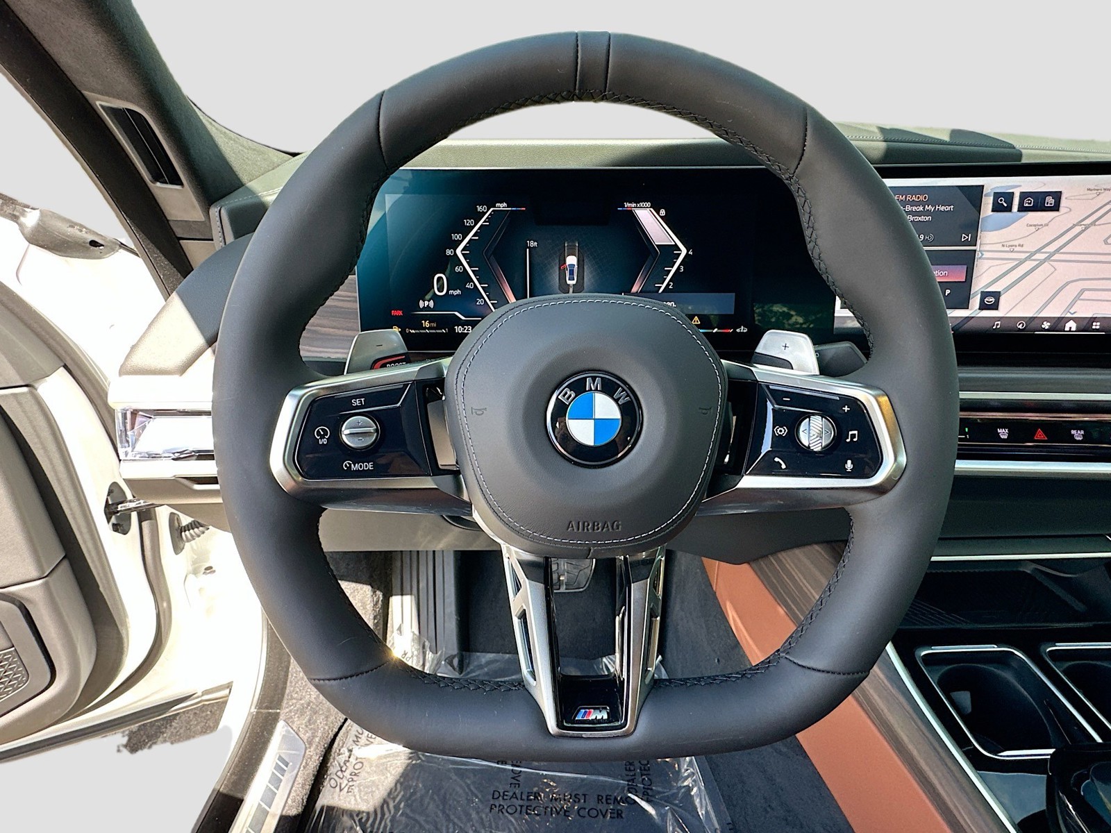 2025 BMW 7 Series - Photo 10