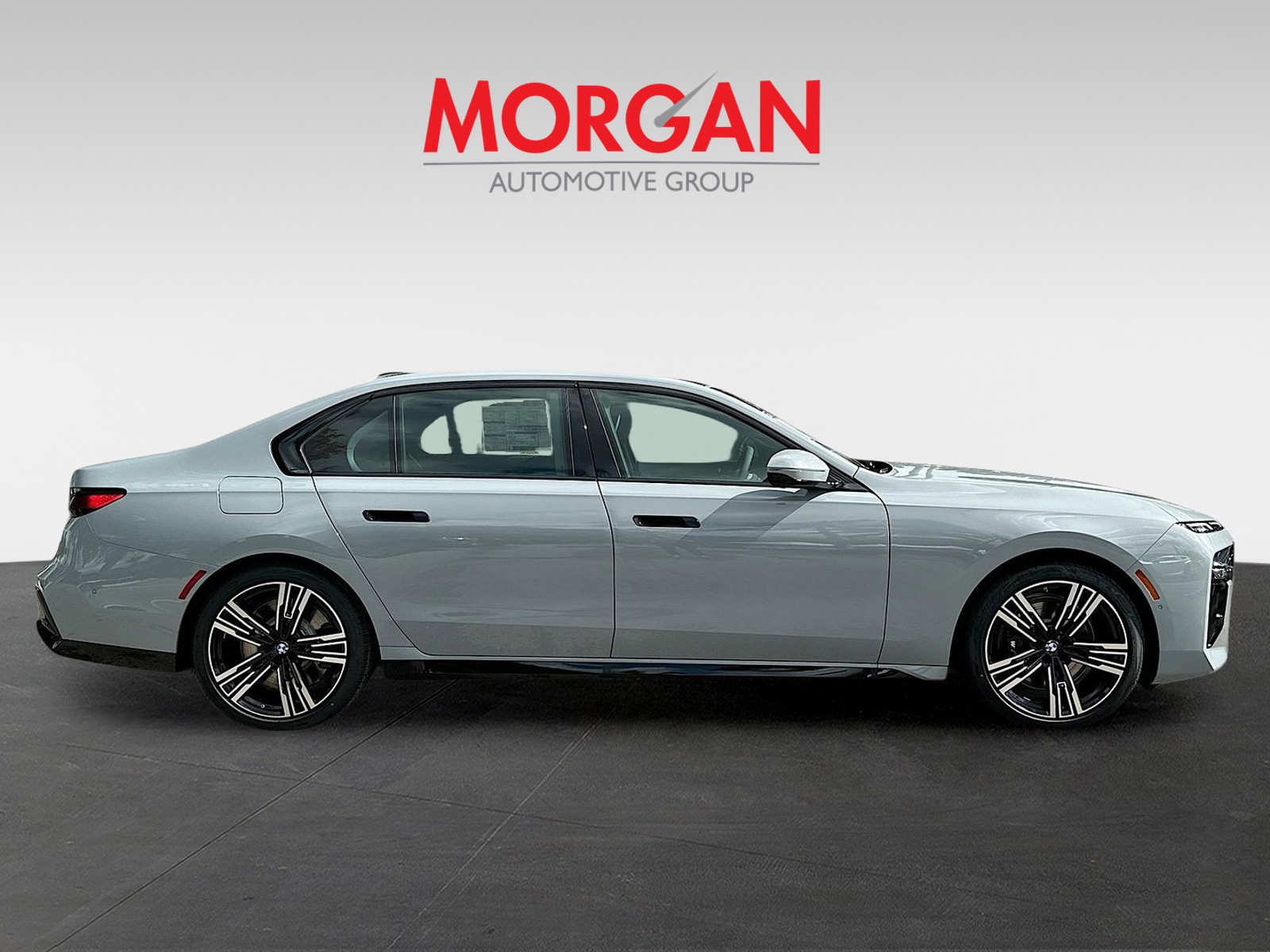 2025 BMW 7 Series - Photo 8
