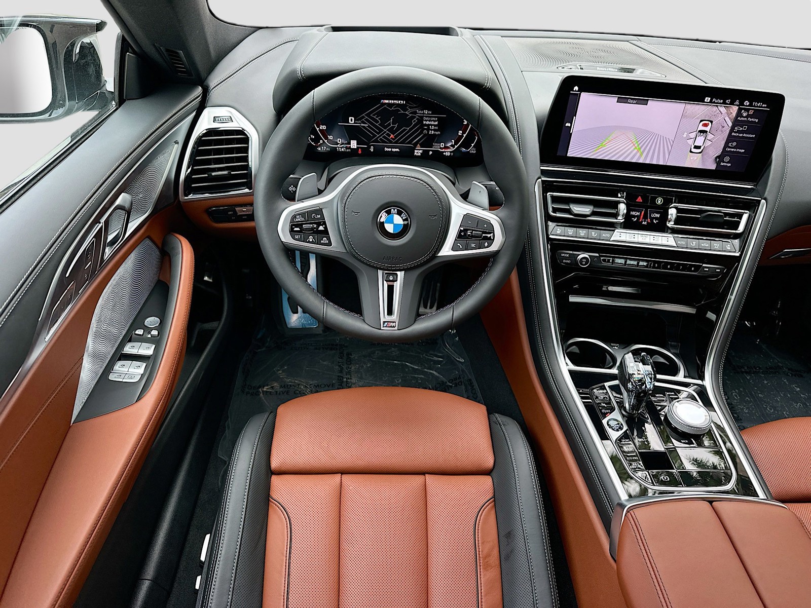 2026 BMW 8 Series - Photo 17