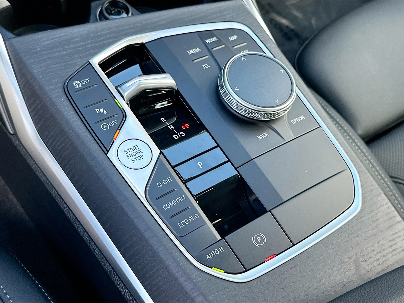 2026 BMW 3 Series - Photo 14