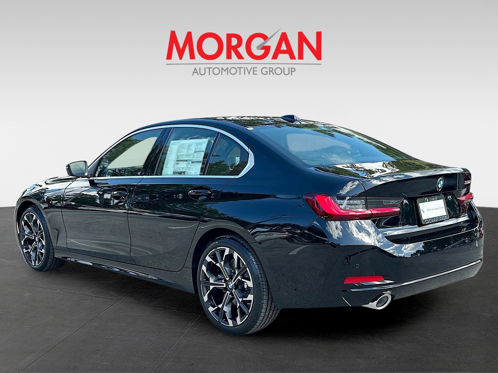 2026 BMW 3 Series - Photo 4