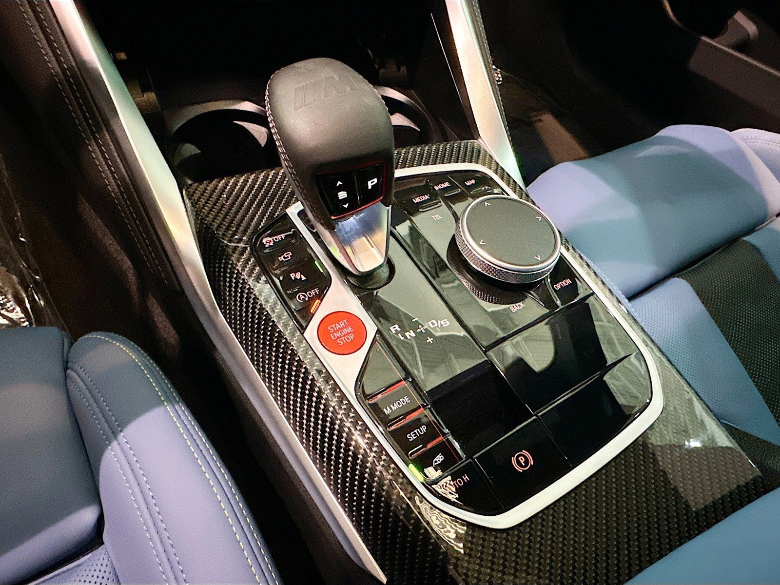 2026 BMW M3 - Photo 15